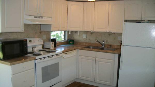 Lowe's City Mobile Home Community5200 28th St N 317Saint Petersburg, FL 33714