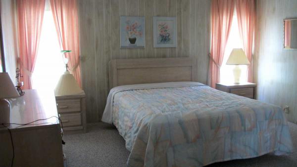Lowe's City Mobile Home Community5200 28th St N 677Saint Petersburg, FL 33714