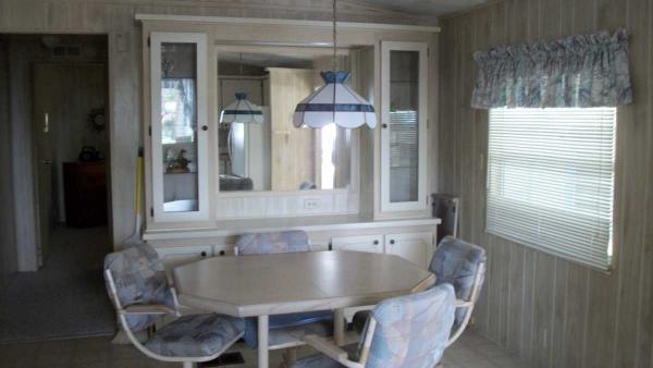 Lowe's City Mobile Home Community5200 28th St N 677Saint Petersburg, FL 33714