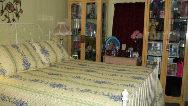Lowe's City Mobile Home Community5200 28th St. N. 337Saint Petersburg, FL 33714