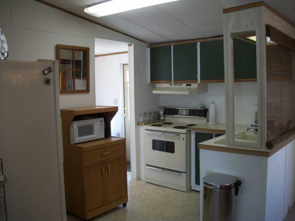Lowe's City Mobile Home Community5200 28th St N 173Saint Petersburg, FL 33714