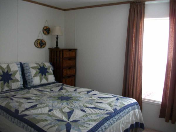 Lowe's City Mobile Home Community5200 28th St N 173Saint Petersburg, FL 33714