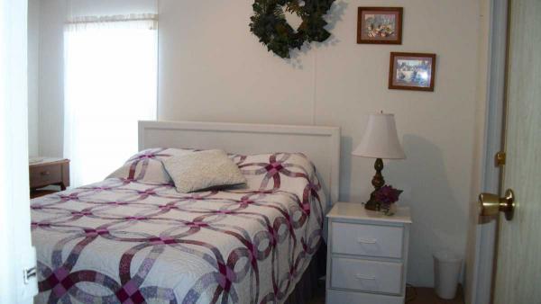 Lowe's City Mobile Home Community5200 28th St N 173Saint Petersburg, FL 33714