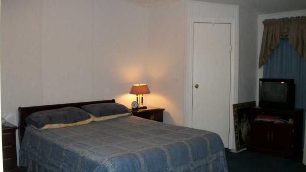 Lowe's City Mobile Home Community5200 28th St N 376Saint Petersburg, FL 33714