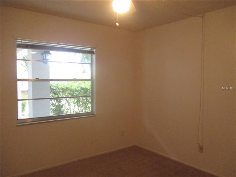 5943 CALAIS BOULEVARD N, St Petersburg, FL 33714