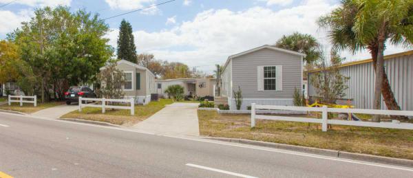 Villa Plumosa Mobile Home Park 3280 53rd Ave NoSaint Petersburg, FL 33714