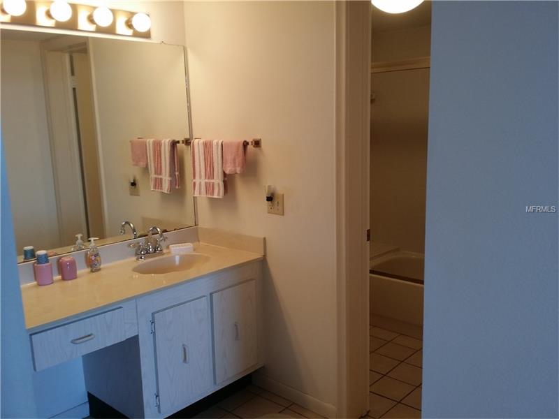 5729 LA PUERTA DEL SOL BOULEVARD S, St Petersburg, FL 33715