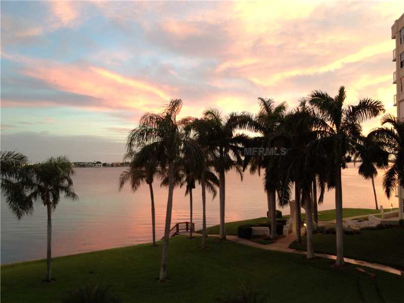6287 BAHIA DEL MAR CIRCLE, St Petersburg, FL 33715