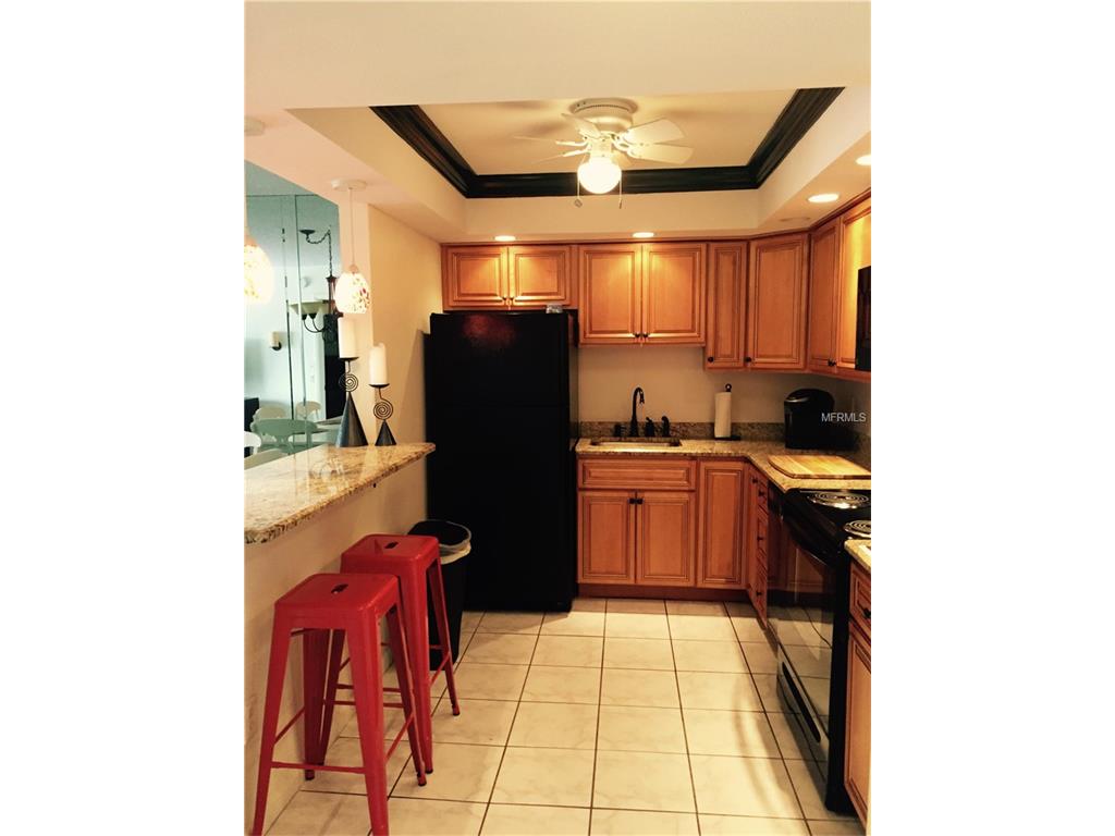 4900 Brittany Dr S, St Petersburg, FL 33715