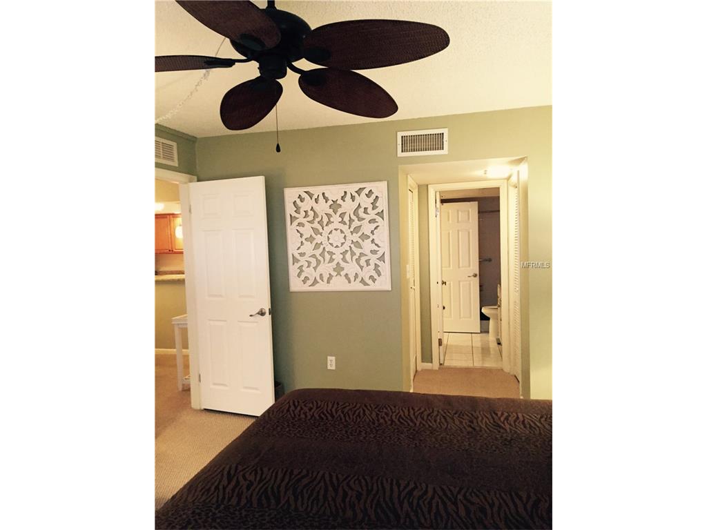 4900 Brittany Dr S, St Petersburg, FL 33715