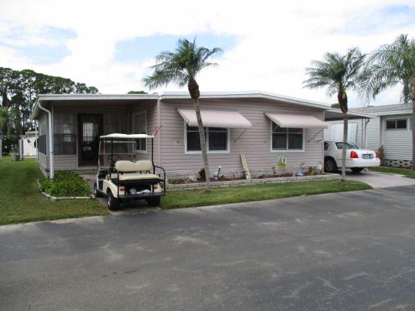 Pinewood Village10612 WALNUT NE # 149Saint Petersburg, FL 33716