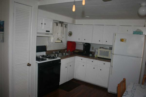 Venetian Mobile Home Court5620 2ND WAY NO33716Saint Petersburg, FL 33716
