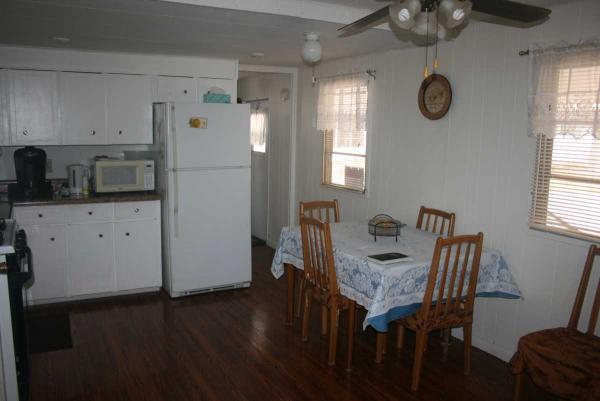 Venetian Mobile Home Court5620 2ND WAY NO33716Saint Petersburg, FL 33716