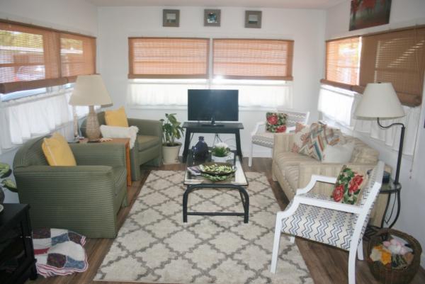 Pinewood Village10697 PopularSaint Petersburg, FL 33716
