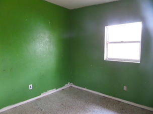 1434 Overlea StClearwater, FL, 33755Pinellas County