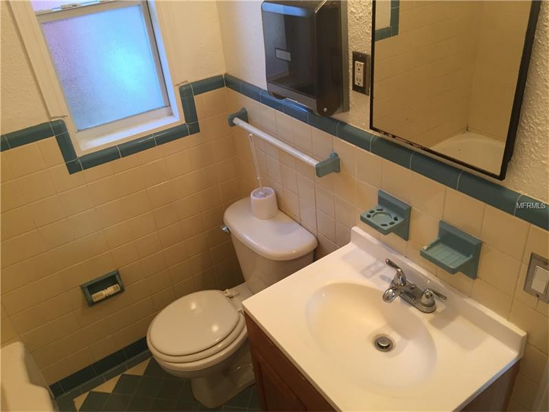 1662 DREW STREET, Clearwater, FL 33755