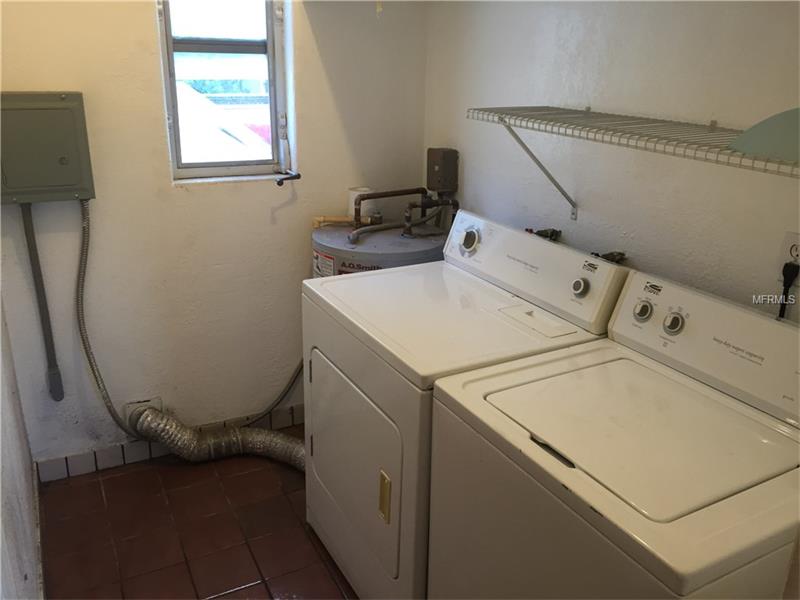 1662 DREW STREET, Clearwater, FL 33755