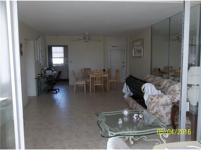 200 N BETTY LANE, Clearwater, FL 33755