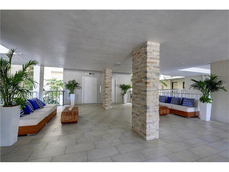 500 N OSCEOLA AVENUE, Clearwater, FL 33755