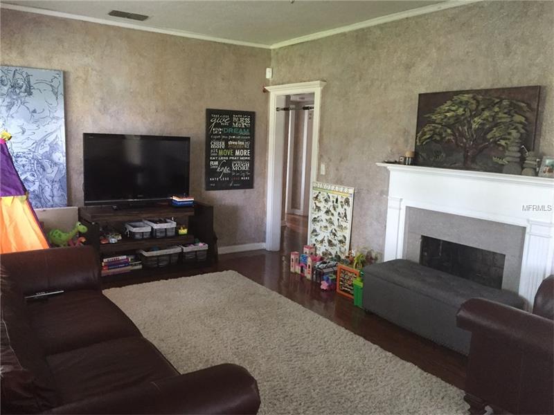 1324 PALMETTO STREET, Clearwater, FL 33755