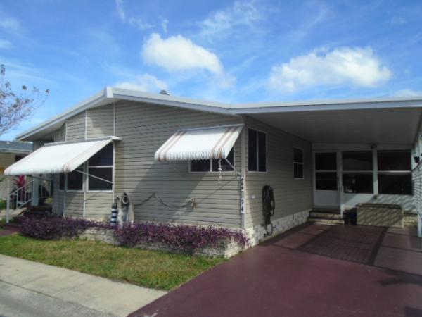 Island In The Sun100 Hampton Road Lot 94Clearwater, FL 33759