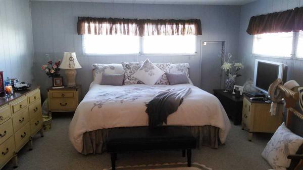 Serendipity Mobile Home Park29081 US 19 NClearwater, FL 33761