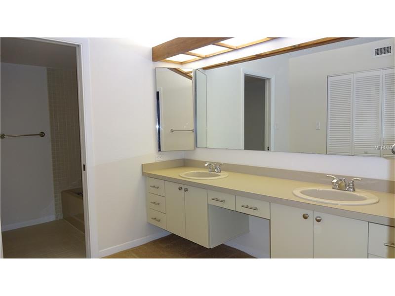3076 EASTLAND BOULEVARD, Clearwater, FL 33761
