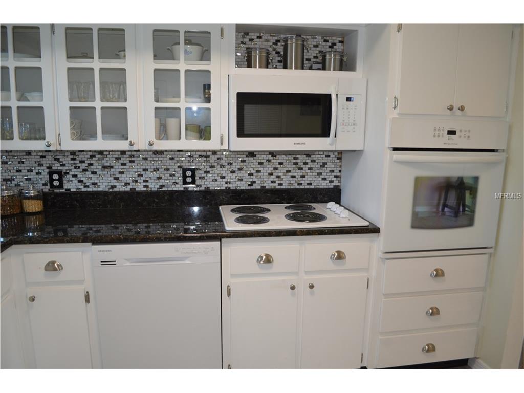 2293 Swedish Dr, Clearwater, FL 33763
