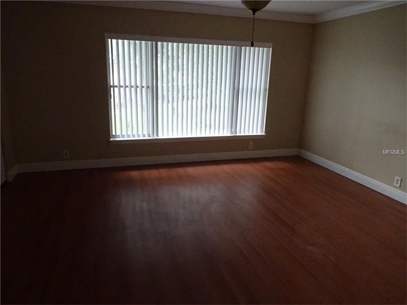 2011 AUSTRALIA WAY W, Clearwater, FL 33763
