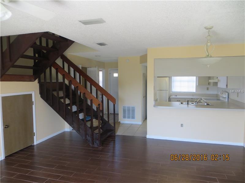 1524 CHATEAUX DE VILLE COURT, Clearwater, FL 33764