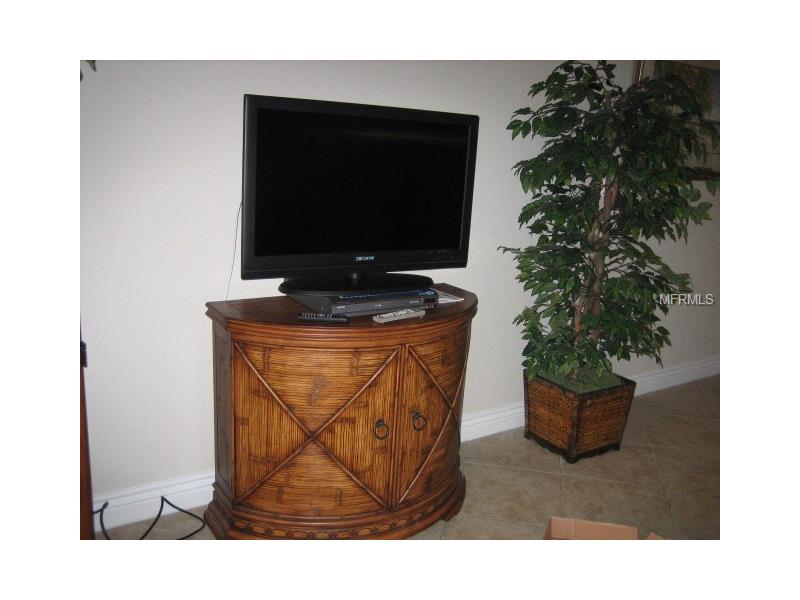 2739 VIA CAPRI, Clearwater, FL 33764