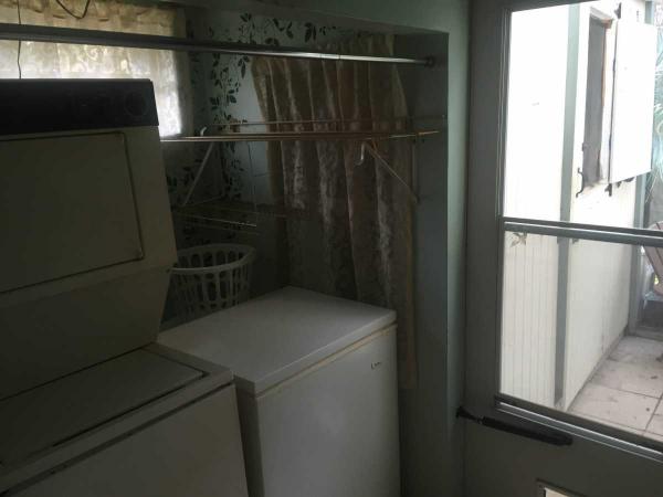 Avalon 16860 US 19 N, lot 551Clearwater, FL 33764