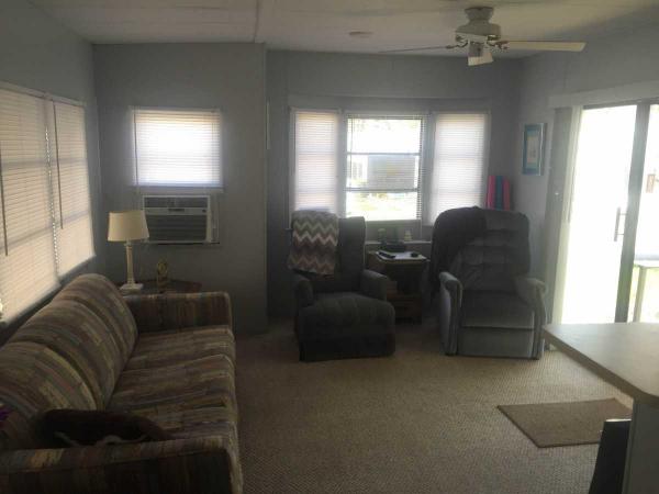 Avalon 16860 US 19 N, lot 257Clearwater, FL 33764