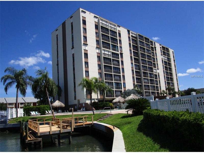 255 DOLPHIN POINT, Clearwater Beach, FL 33767