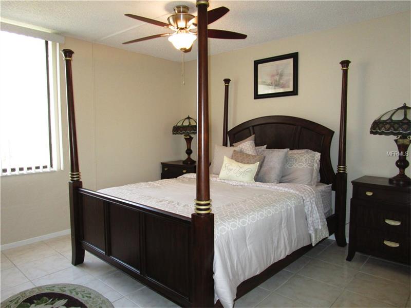 255 DOLPHIN POINT, Clearwater Beach, FL 33767