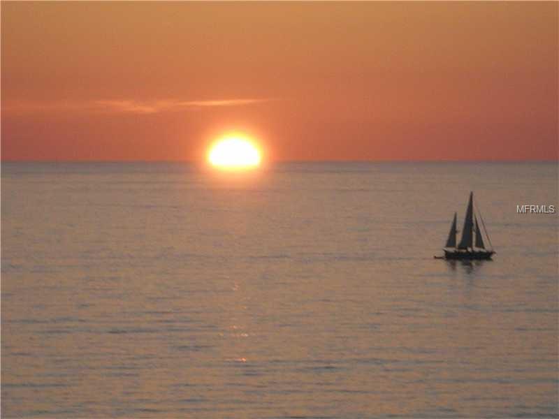 1460 GULF BOULEVARD, Clearwater Beach, FL 33767