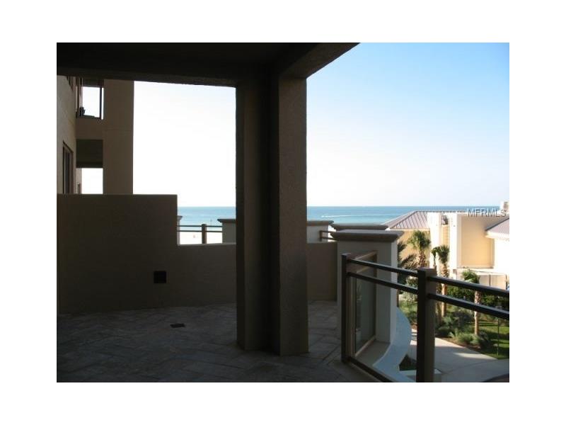 Clearwater Beach, FL 33767