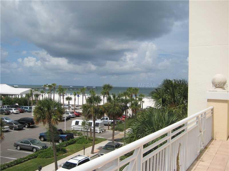 10 PAPAYA STREET, Clearwater Beach, FL 33767