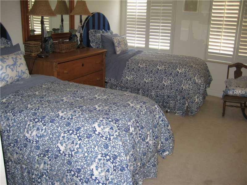 10 PAPAYA STREET, Clearwater Beach, FL 33767