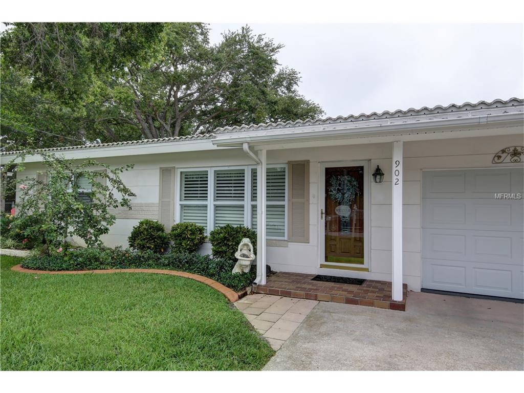 902 Bay Breeze Ter, Largo, FL 33770