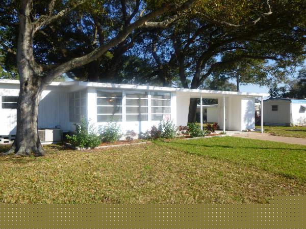 Oak Crest Mobile Home Park9925 Ulmerton RdLargo, FL 33771