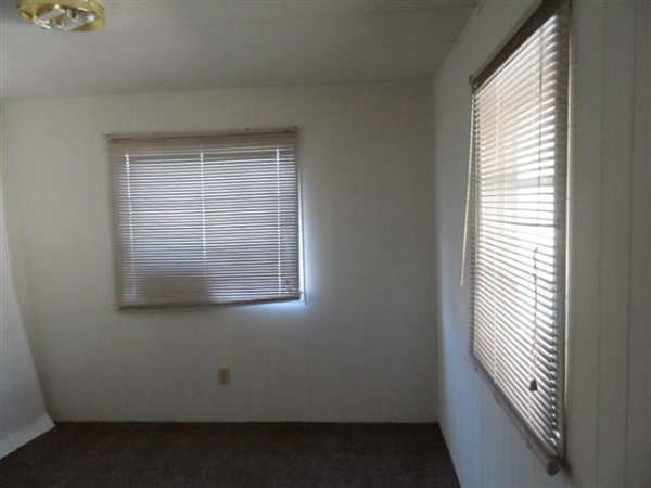 Oak Crest Mobile Home Park9925 Ulmerton Rd., #208Largo, FL 33771