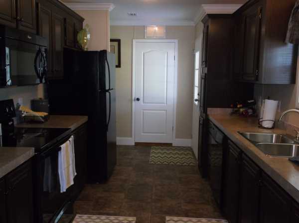 Down Yonder Village7001 142nd AV N 043Largo, FL 33771