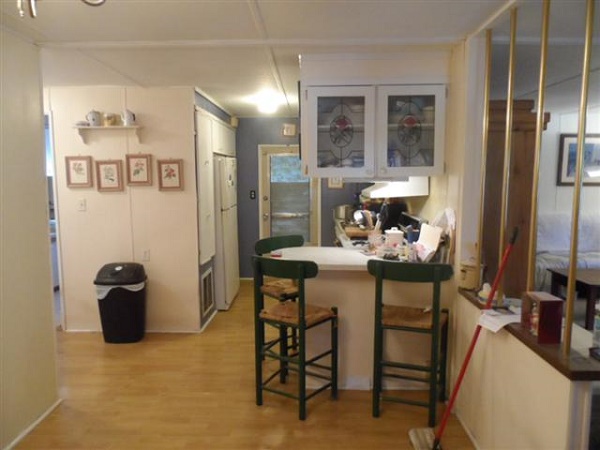 Oak Crest Mobile Home Park9925 Ulmerton Rd., #101Largo, FL 33771