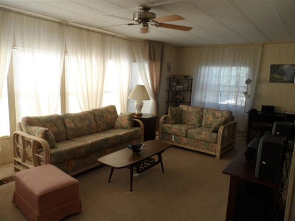 Oak Crest Mobile Home Park9925 Ulmerton Rd., #491Largo, FL 33771