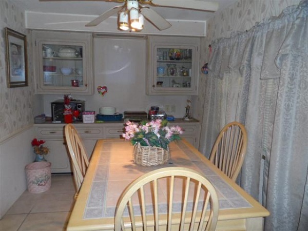Oak Crest Mobile Home Park9925 Ulmerton Rd., #41Largo, FL 33771