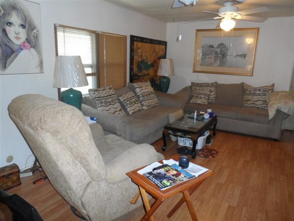 Oak Crest Mobile Home Park9925 Ulmerton Rd., #41Largo, FL 33771