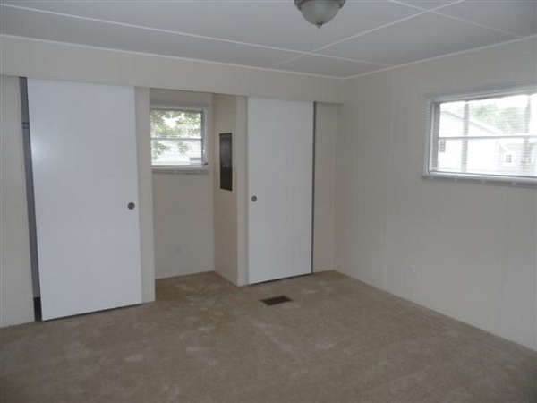 Oak Crest Mobile Home Park9925 Ulmerton Rd., #147Largo, FL 33771