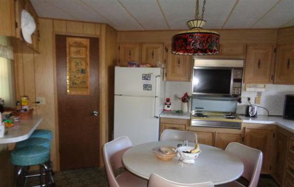 Oak Crest Mobile Home Park9925 Ulmerton Rd., #48Largo, FL 33771