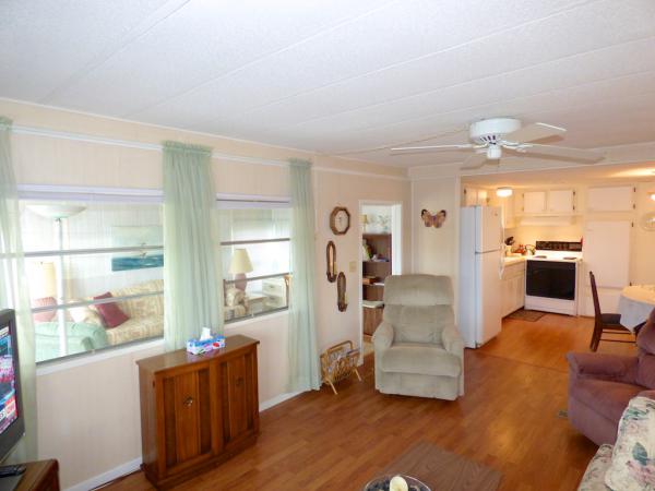 Lincolnshire Mobile Estates1071 Donegan, Lot 755Largo, FL 33771